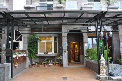 British Country Inn B&B Luodong Exteriör bild